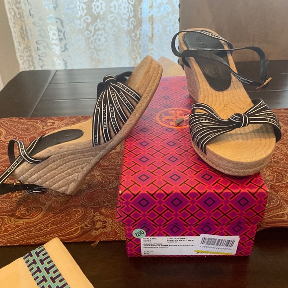 TORY BURCH multicolored navy WEDGE espadrilles SZ 9.5 BNIB MSP $184 Must have